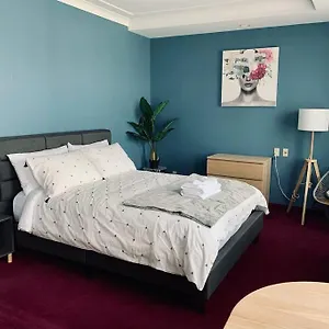  Hotel 300 Restful Apt #401 With Ac
